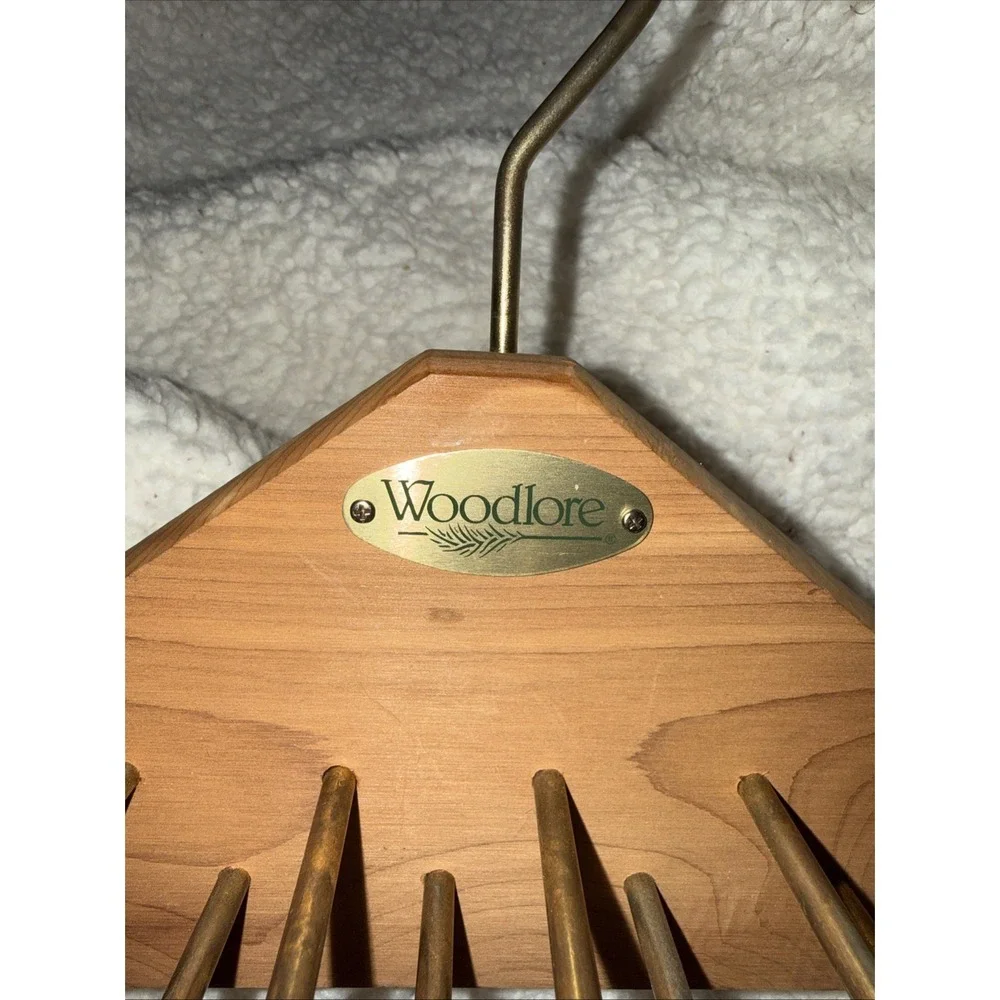 Woodlore wooden cedar